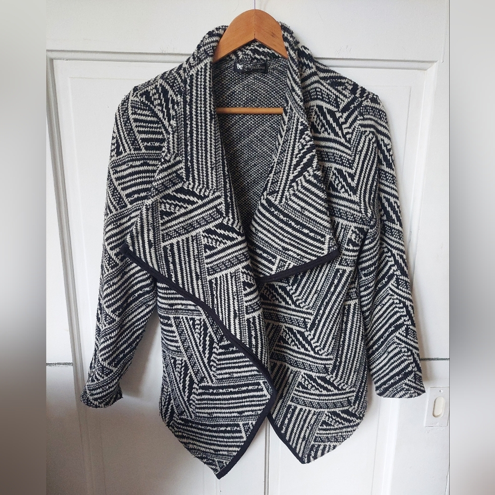 Bold Pattern Cardigan
